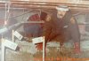 Полицейские в подвале дома Джона Уэйна Гейси
